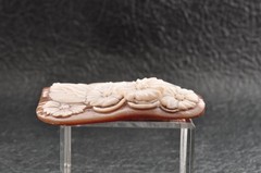 Vintage square shape Sardonyx shell came carved “Profiles of Young Girls” (83ct)