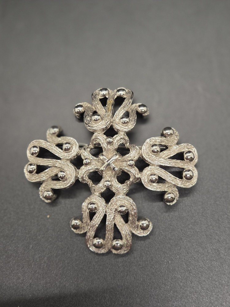Vtg Jeunique Signed Silver Maltese Cross Pendant Brooch Pin 1970s Ribbon Scroll