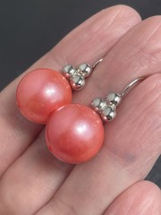 Vintage 1.1” Pink Lucite Ball Silver Tone Drop Earrings