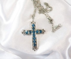 Vintage Sterling Silver 925 Heated London Blue Topaz Cross Pendant Necklace