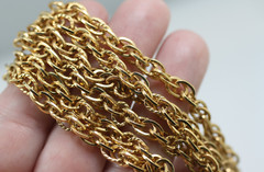 Vintage shiny & textured gold tone links Lady Remington LR chain necklace 48″