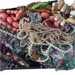 5.76 Lbs Bulk Craft Jewelry Lot Junk Repurpose Beads Wearable As Pictured As Is