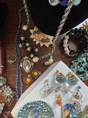 Antique Vtg to Now Rhinestone Costume Jewelry Lot 96+ Pcs Vendome Germany Silver