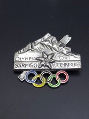 Vintage Garmisch Germany Ski Brooch Pin Lot Olympic Neuschwanstein 4pc