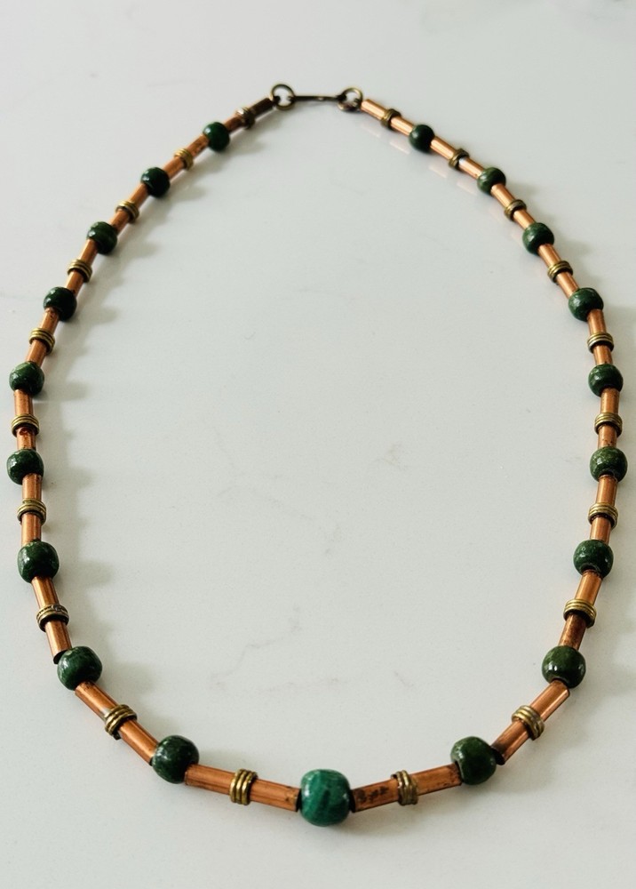 Vintage 1950s-1960s MCM Modernist Malacite And Copper And Brass Accent Choker