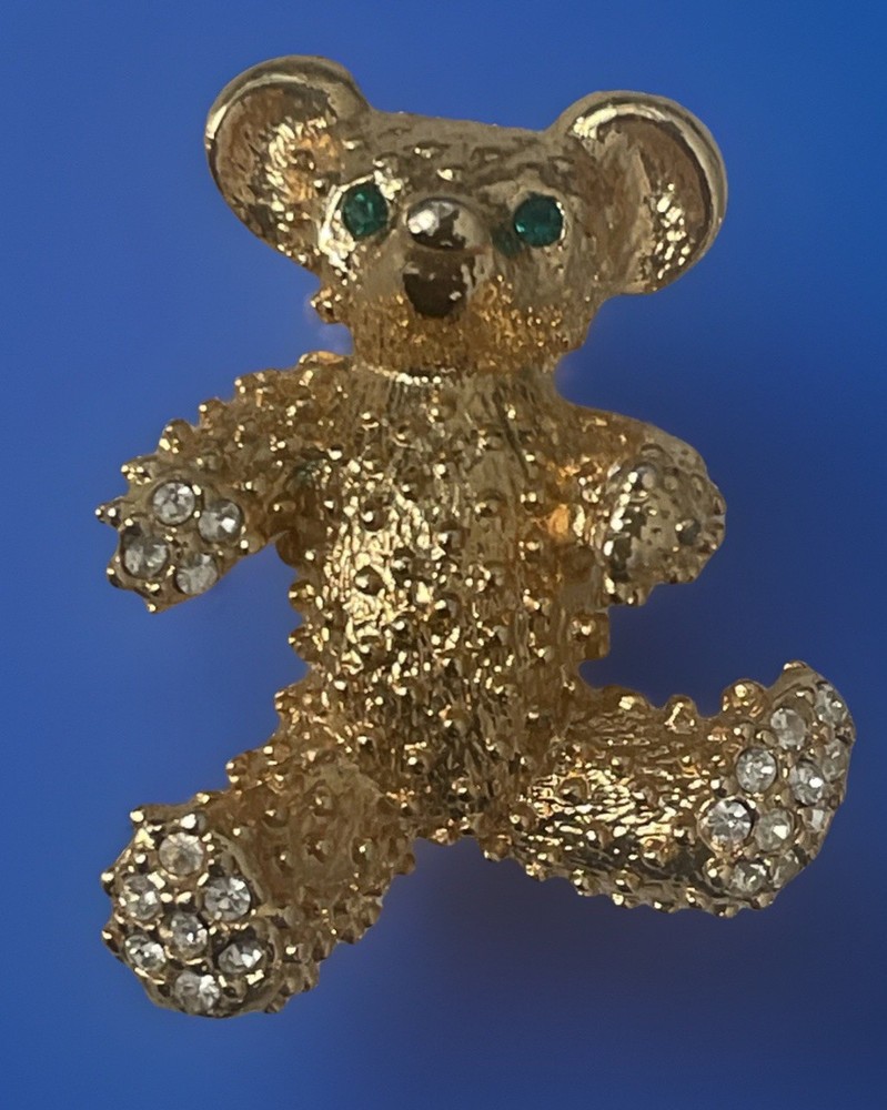 Vintage GoldTone Unique Textured Green Eyed Rhinestone Teddy Bear Brooch BX6