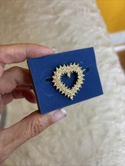 Vintage 1970s Goldtone Heart Rhinestones 1.2″ Brooch Mother’s Day/birthday