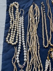 59 VINTAGE PEARL JEWELRY NECKLACES LUMINESS JAPAN AKOYA RMN MARVELLA SOME REAL