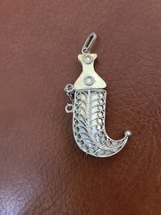 Vintage Arabic Dagger Pin Sword Brooch Unk Silver Tone