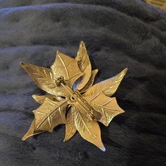 Vintage Enameled Poinsettia Metal Brooch Pin