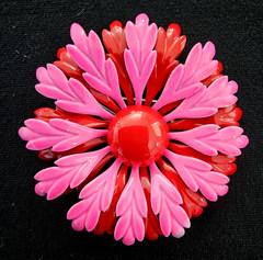 Vintage Hot Pink & Red Double Layered Flower Brooch Pin 2″ Mod 60s Retro