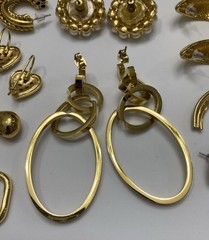 ✨Vintage To Now Lot Of 9 Pairs Beautiful Gold Tone Estate Pierced Earrings✨