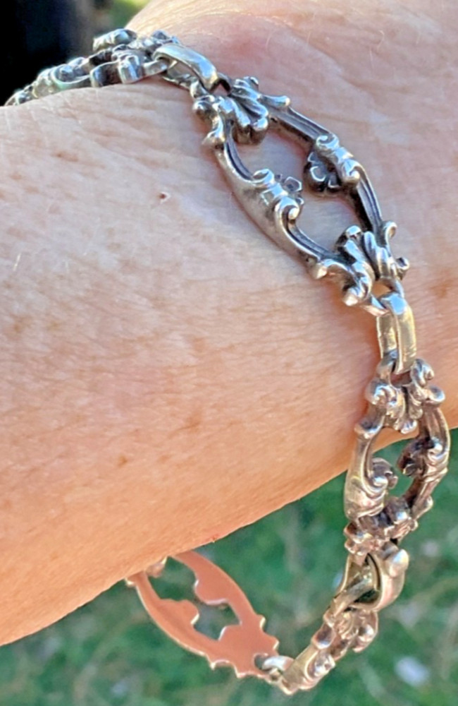 Vntg. Victorian Romantic European Baroque 935 Sterling Clasp Bracelet
