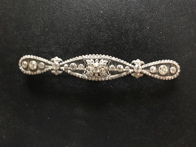 Vintage Art Deco Diamond Brooch in Platinum