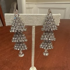 Vtg WEISS Couture Clear Rhinestone Chandelier Dangle Tear Drop Clip On Earrings