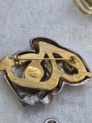 Lot Of 5 Brooches Frog Dolphin Angel Bow ( Bunny Marked Liz Claiborne)