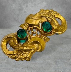 Vintage Art Deco Green Glass Octagon Cut Gold Tone Pinchbeck Pin Large 3″ Brooch