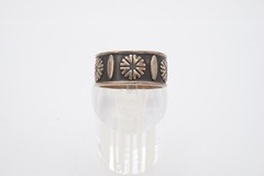 Vintage Sterling Silver 925 Ring Band Size 7.5 9mm