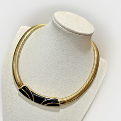 Vintage Omega Black Enamel Gold Tone Textured Pendant Necklace 16”