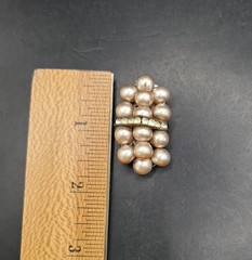 Vintage Art Deco Cream Faux Pearl Rhinestone Accent Fur Dress Clip