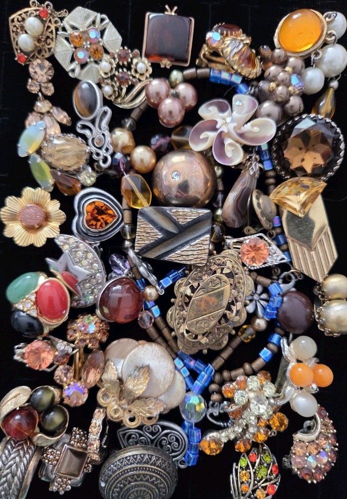Vintage Rhinestone Jewelry Lot For Crafting BROWN Single Clip On Necklace Misc