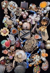 Vintage Rhinestone Jewelry Lot For Crafting BROWN Single Clip On Necklace Misc