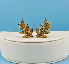 Vintage Rhinestone Earrings Gold Tone Leaf Branch Climber Clip On Dimensional