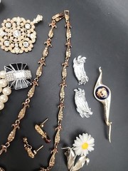Vtg Costume Jewelry Lot Rhinetones Signed & Unsigned WEISS, JULIANA? Etc