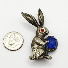 Rabbit Bunny Holding Blue Faceted Egg Silver Tone Vintage Brooch Pin Distressed