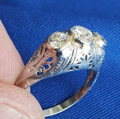 Original EARTH MINED Diamond ART Deco Engagement RING Vintage PLATINUM Trilogy