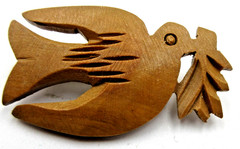 VTG 1 5/8 BROWN WOODEN WOOD CARVED BIRD tree branch Brooch silver tone metal pin
