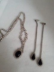 Vintage Black Cabochon Rhinestone Necklace & Dangle/drop Earrings. Glamorous