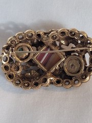Vintage Ivy leaves gold tone w/stones Victorian revival brooch 2″