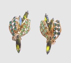 Vintage Hobe Green Rhinestone Gold Tone Clip On Signed Earrings EUC
