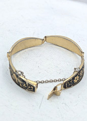 Vintage DAMASCENE Bracelet Bird Floral Black Gold Tone Panel Safety Chain