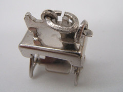 JMS STERLING SILVER CHARM TREADLE SEWING MACHINE MOVEABLE 3-D