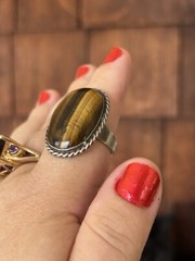 Aunt Elza Large Tiger’s Eye Ring Magnificent Magical Fortune Teller Heirloom Adj