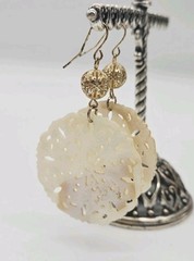 Carved Shell Filigree Earrings Dangle Drop Gold tone Vintage 2.5 in
