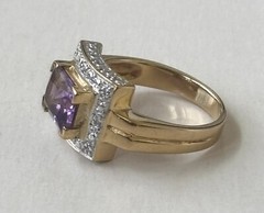 Vintage Cocktail Ring Square Shape Amethyst & Clear Crystals Gold Metal Size 9