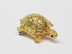THE CUTEST Detailed 19k Gold 29x19mm Ruby Eyes Tortoise Turtle Pin Brooch
