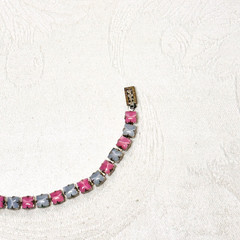 BRACELET pastel blue pink glass faux gem silvertone metal box clasp vintage 7″ c