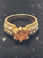 Vintage Promise Ring Imitation Gemstones Peach Solitaire Clear Accents Size 8
