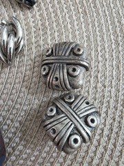 Lot of 19 Pair of Beautiful Vintage & Silver-toned CLIP-ON Earrings