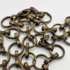 Vintage Olive Green Faceted Glass Pendant Necklace Brass Rolo Chain 19 In
