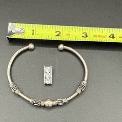 Vintage 925 Sterling Silver Cuff Bracelet Open and Slide Pendant