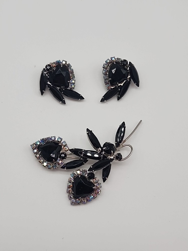 Julianna D E Book Piece Heart Flower Brooch Rhinestone Aurora Borealis Earring