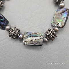 VTG Rectangle Abalones & Silver Tone Beaded Bracelet 8.75″ Long, Toggle Closure