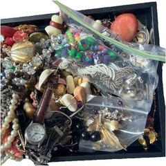 5.76 Lbs Bulk Craft Jewelry Lot Junk Repurpose Beads Wearable As Pictured As Is