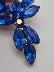 Beautiful Large Silver-Toned Brooch with Brilliant Blue Marquise Rhinestones