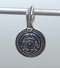 Vintage unique design Two Tone round shape Pendant charm fashion jewelry #9